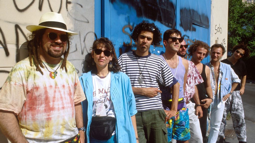 Pitura Freska, an Italian Reggae band, in 1992