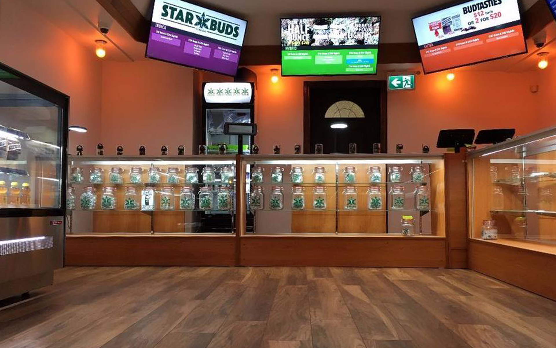 Starbuds Kelowna British Columbia Canada Medical Marijuana Dispensary Leafly List