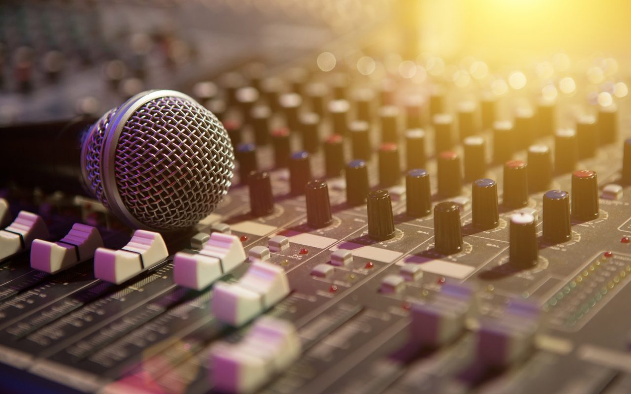 Pair the Best Hip-Hop, R&B, and Pop Songs of 2016 with These Strains
