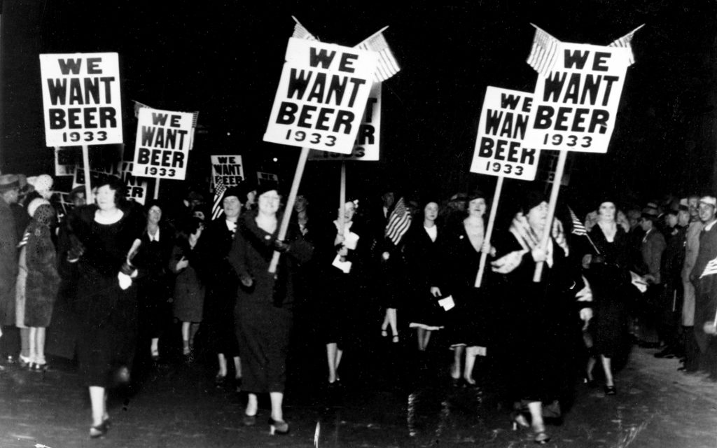 4 Lessons Alcohol Prohibition Should Teach Us About Cannabis