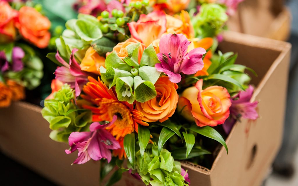 Valentine’s Day: Pair Your Sweetheart’s Bouquet With a Floral Cannabis Strain