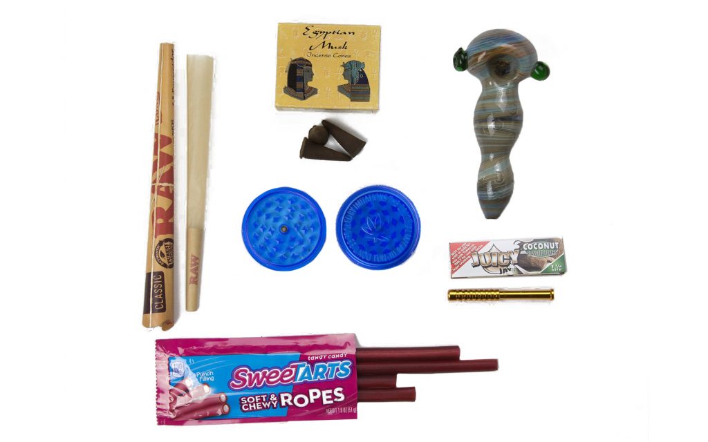 Pufferbox offers weed essentials like munchies and rolling papers
