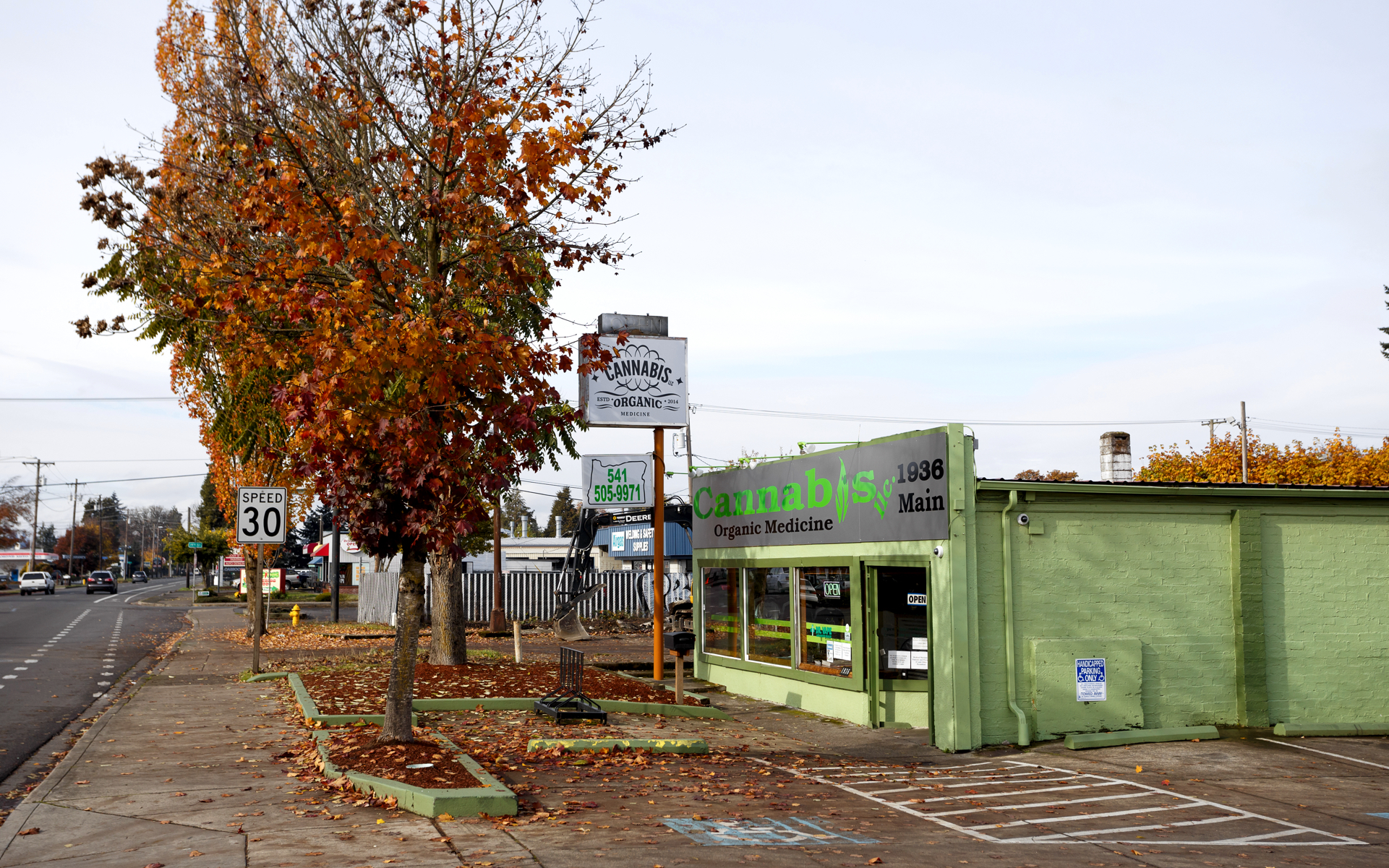 Does Closing Medical Marijuana Dispensaries Increase Crime? Study Says Yes