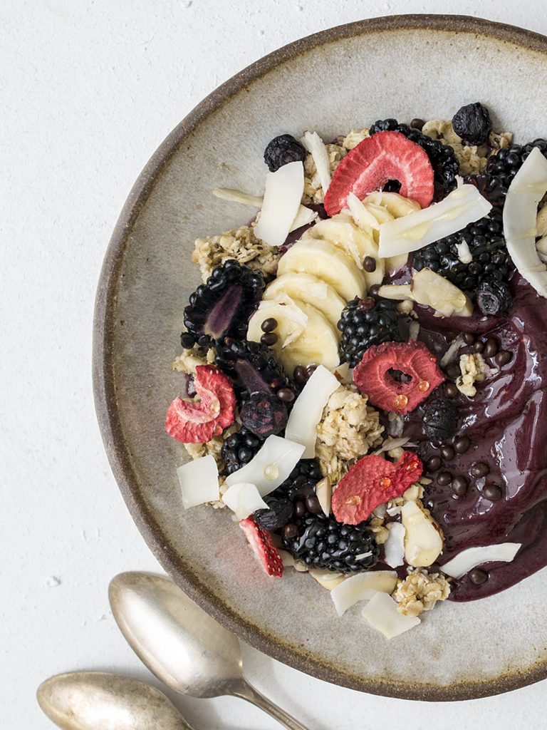 How to Make Marijuana-Infused Açaí Bowls (Recipe) | Leafly