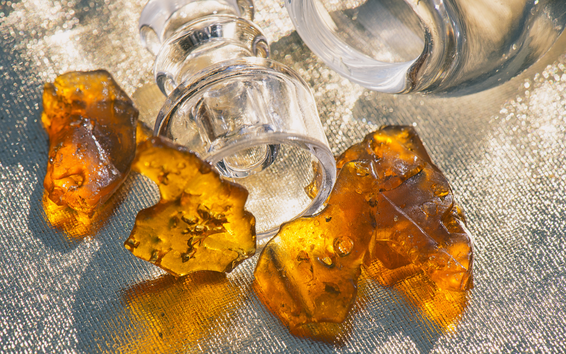 Haute Box: Top 10 Marijuana Dabbing Accessories of 2017 | Leafly
