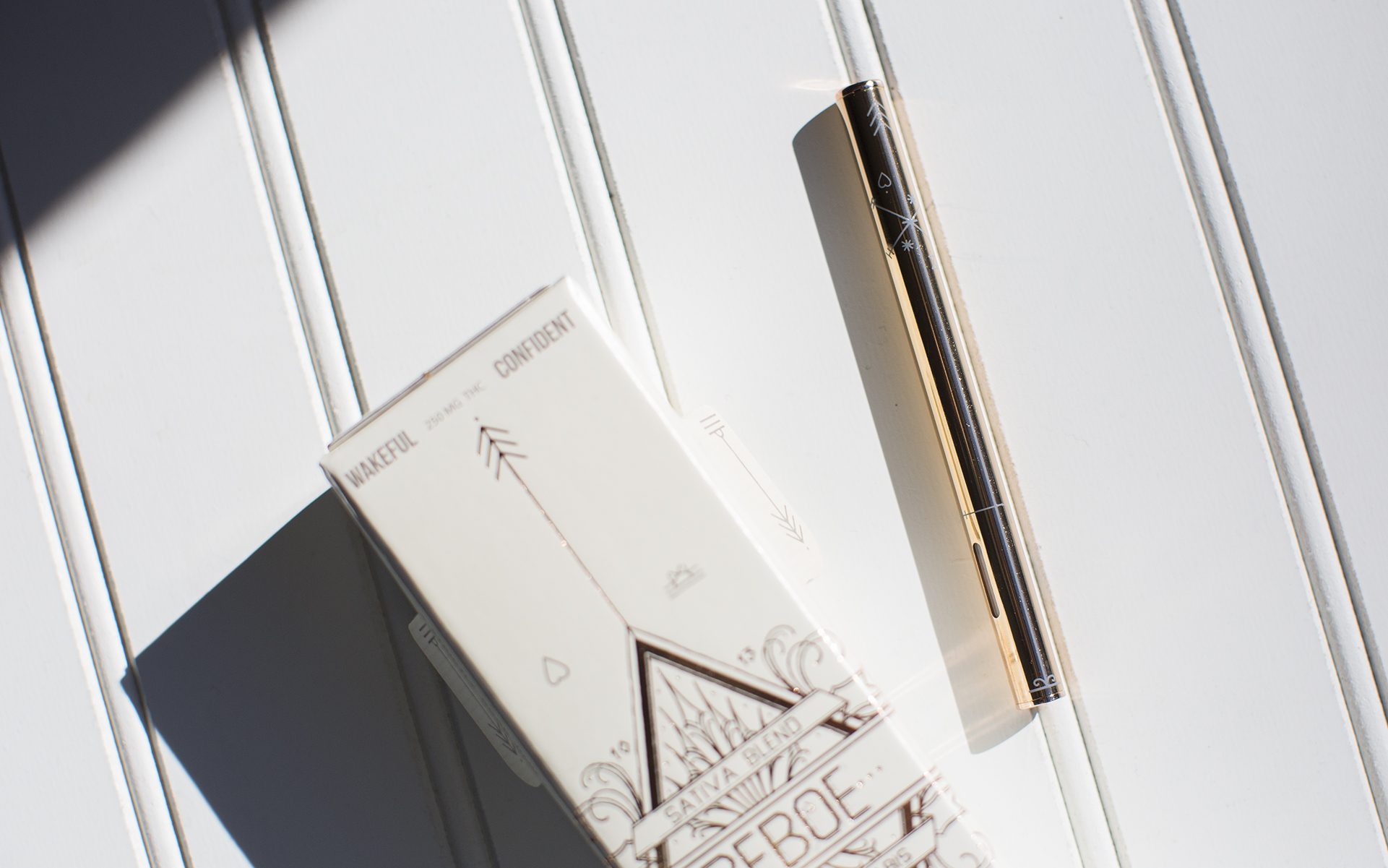 Sun Grown Packaging designed the packaging for Beboe's vape pens