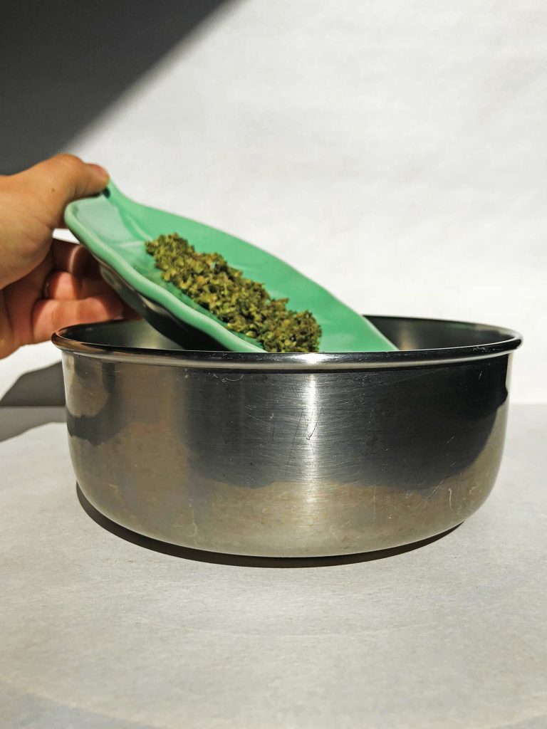 CBD cocktail recipes: creating CBD simple syrup