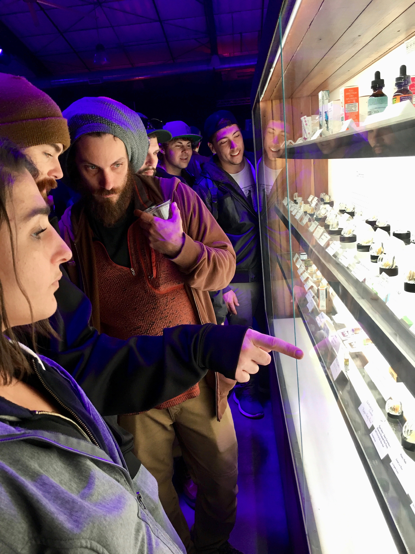 Fans ogled contest entries arrayed like department store jewelry at the Cup. (David Downs/Leafly)