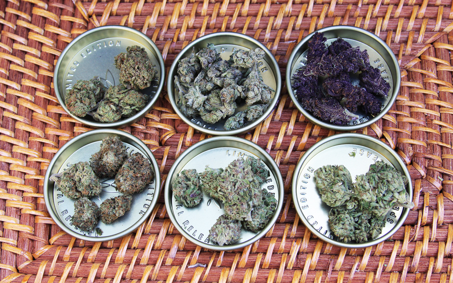 Go grab these limited edition award-winners at a club near you. (Elise McDonough for Leafly)