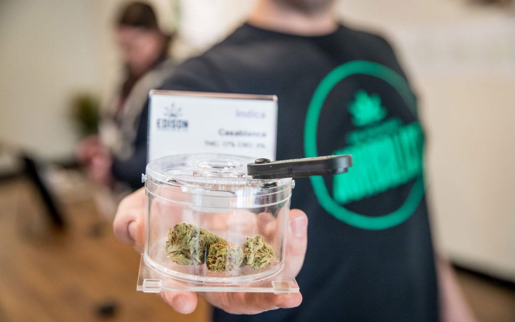 The Niagara Herbalist Ontario cannabis retail