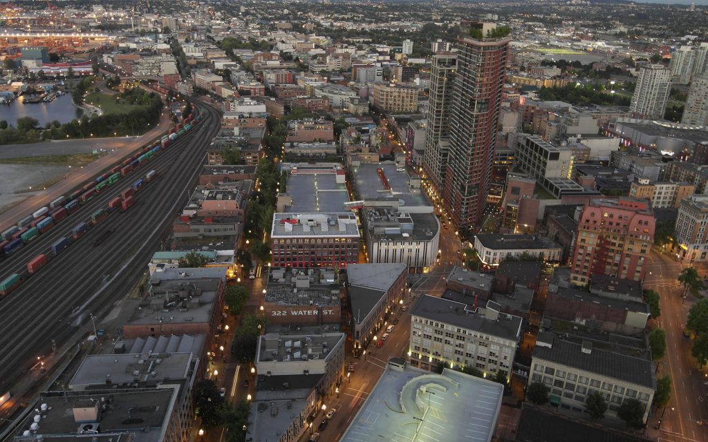 vancouver downtown eastside skyline