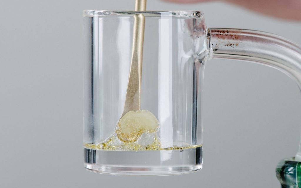 dabbing, cannabis, dabs, oil day, concentrate, cannabis oil, cannabis extracts, marijuana